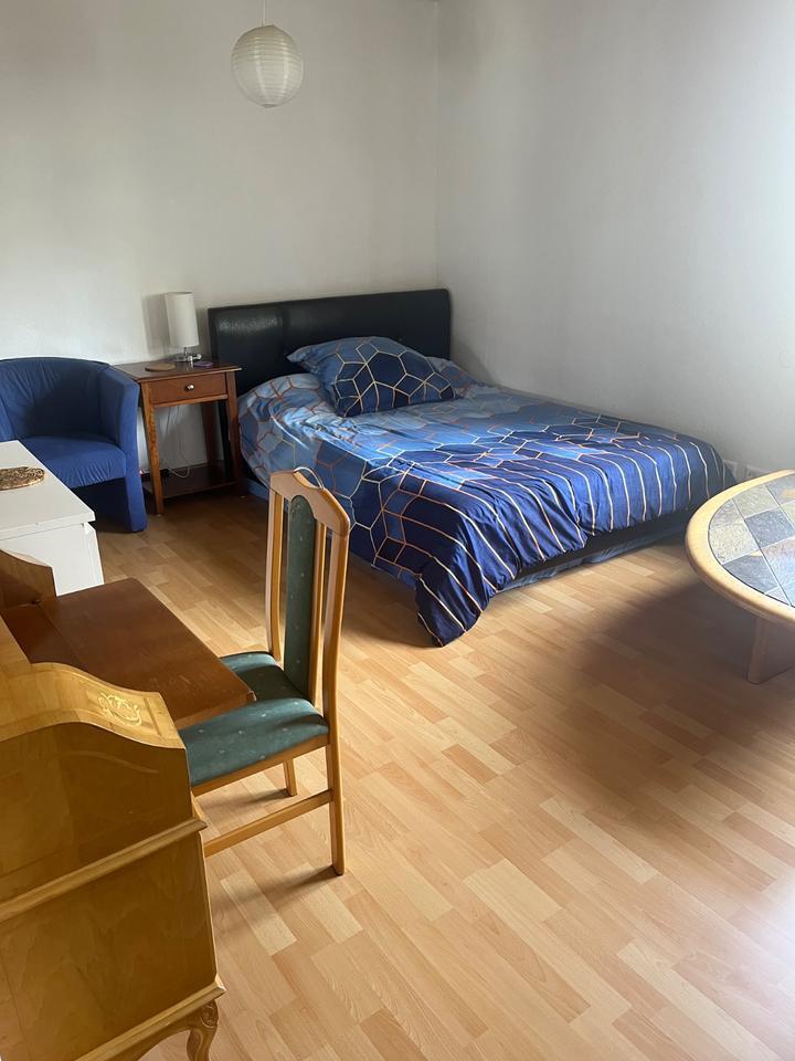 Big, sunny room in WG in Weilimdorf, fully furnished, 6-9 months