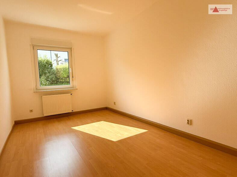 Etagenwohnung Bärenstein - 2 Zimmer, 57 m&sup2;, 300&euro; | Angebot:22347267
