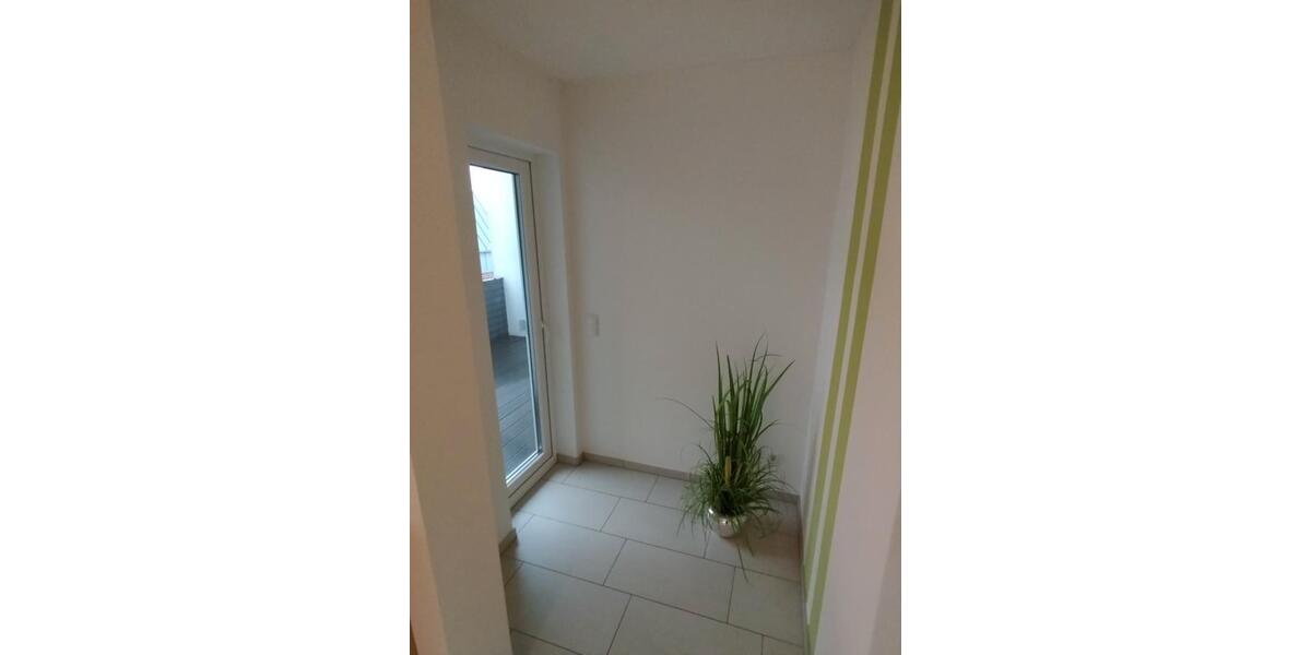 Dachgeschoßwohnung Friesoythe - 3 Zimmer, 83 m&sup2;, 850&euro; | Angebot:26638045