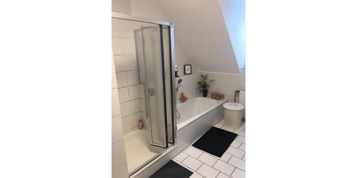 Helle 2,5-Zimmer-Wohnung mit Stellplatz in toller Lage in Rüthen 2.5 zimmer