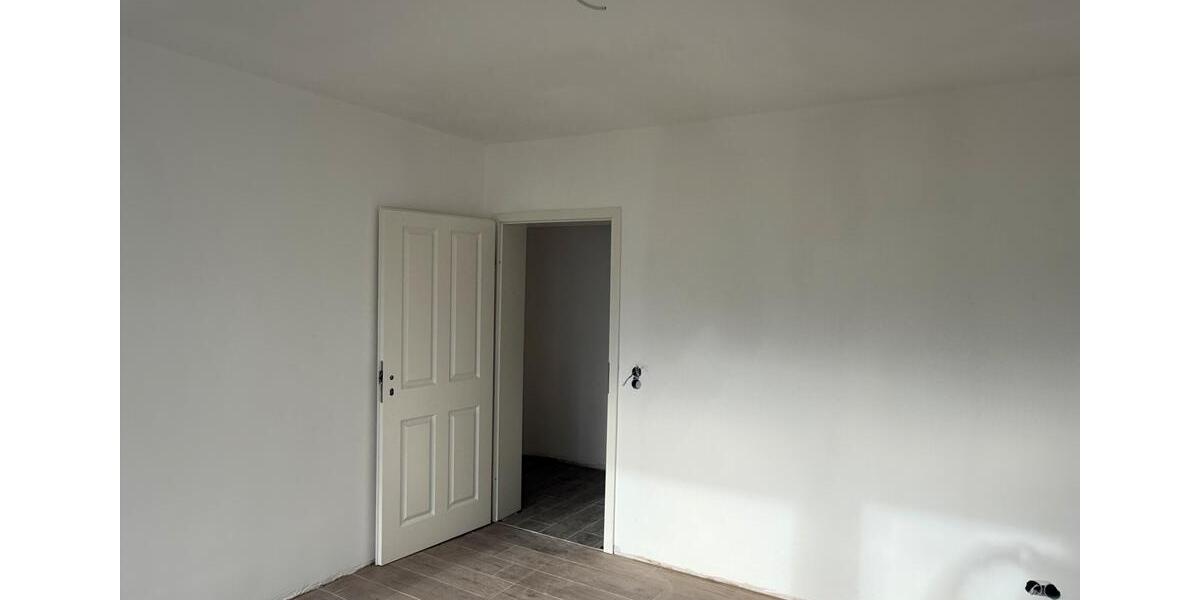 Erdgeschoßwohnung Hameln - 3 Zimmer, 87 m&sup2;, 990&euro; | Angebot:24741113