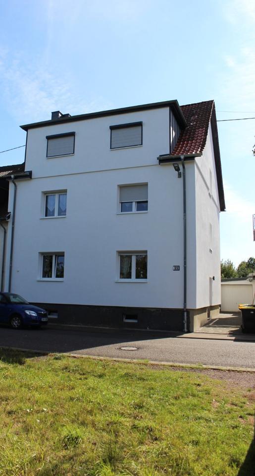 2 ZKB StudioWohnung mit Einbauküche und Spitzboden 2 Etagen