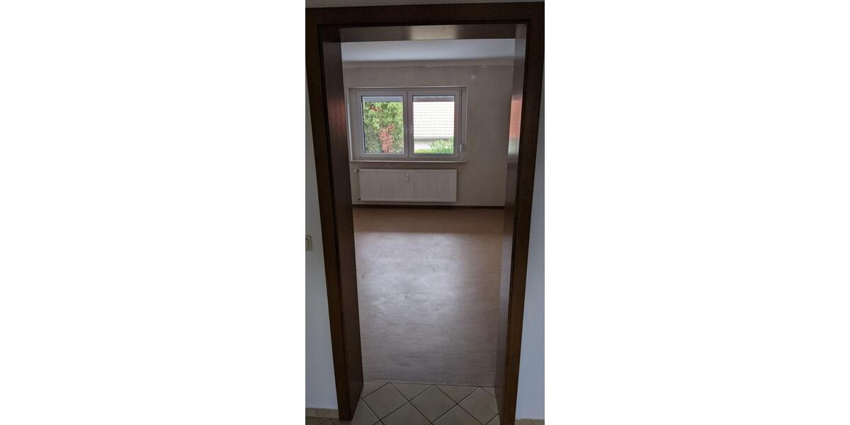 Erdgeschoßwohnung Miltenberg - 2 Zimmer, 75 m&sup2;, 700&euro; | Angebot:24984664