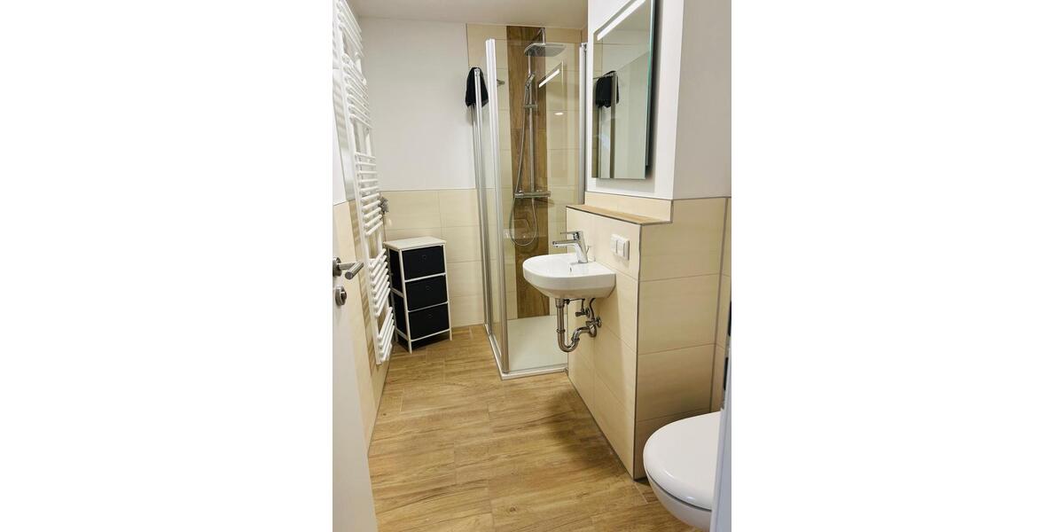 Wohnen auf Zeit Saalfeld (Saale) - 2 Zimmer, 45 m&sup2;, 45&euro; | Angebot:24789473