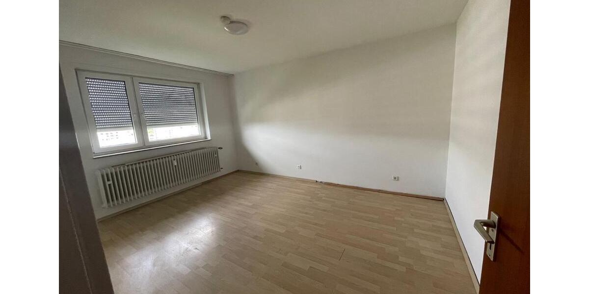 Etagenwohnung Mannheim Almenhof - 4 Zimmer, 104 m&sup2;, 1.200&euro; | Angebot:26256455