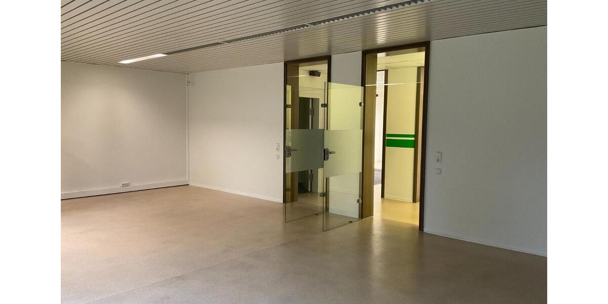 Gewerbeobjekt Holzminden - 1.000&euro; | Angebot:18124247