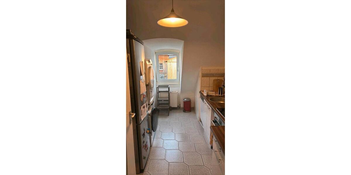 Dachgeschoßwohnung Kassel Kirchditmold - 3 Zimmer, 65 m&sup2;, 600&euro; | Angebot:26241373