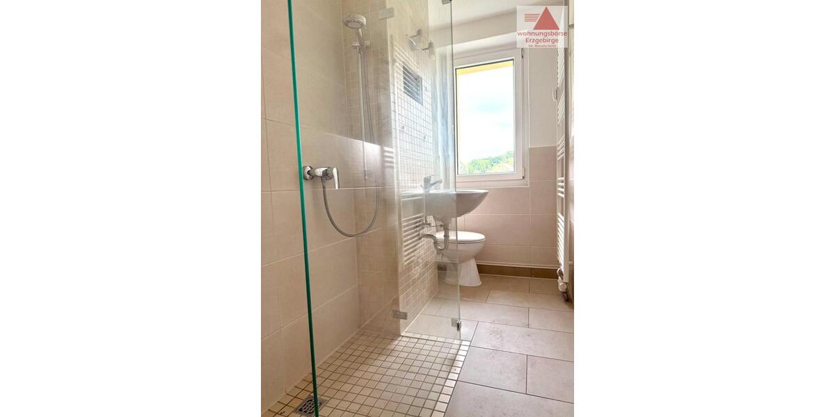 Etagenwohnung Thum - 3 Zimmer, 60 m&sup2;, 411&euro; | Angebot:21812267