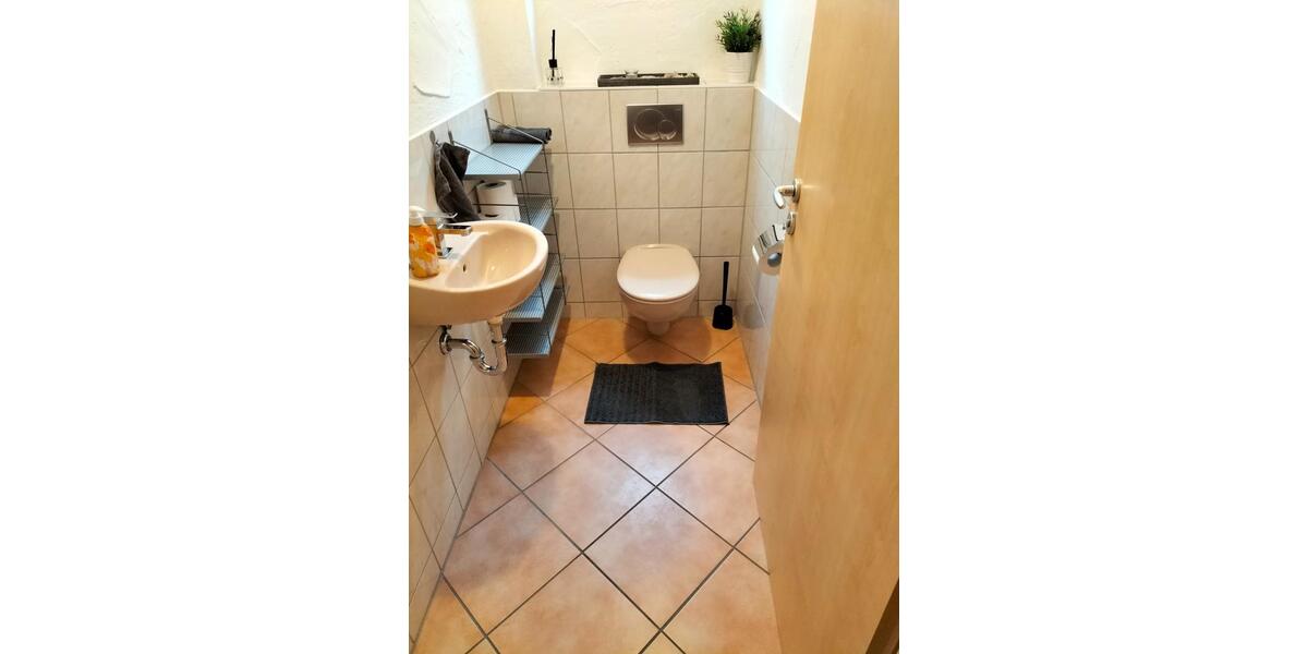 Wohnen auf Zeit Vaihingen an der Enz - 3 Zimmer, 90 m&sup2;, 9.999.999&euro; | Angebot:24423761