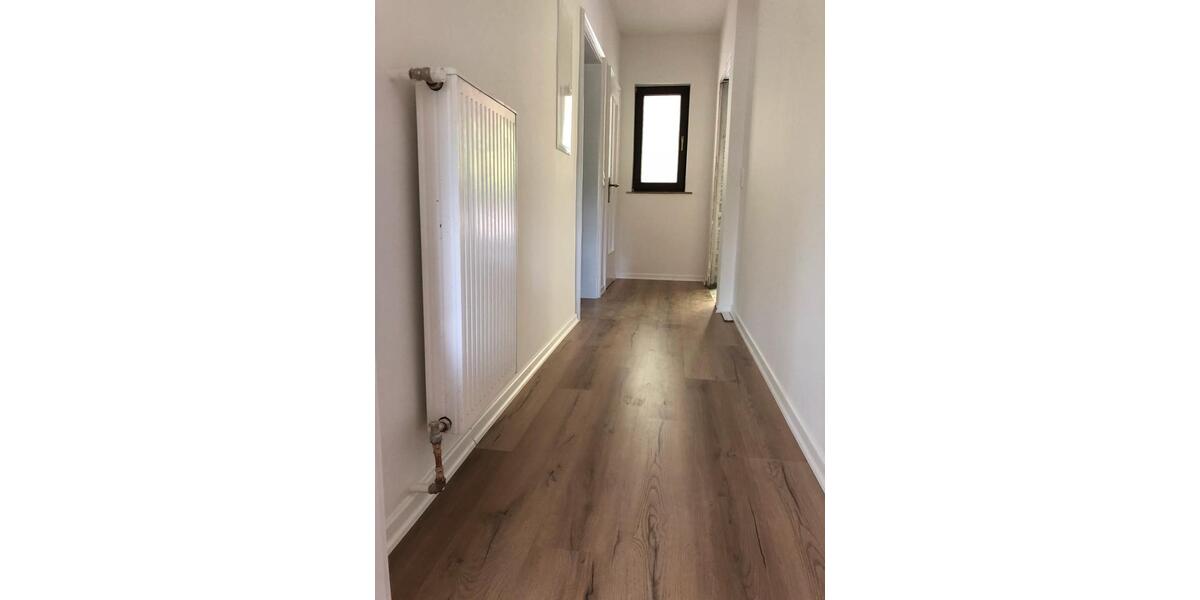 Erdgeschoßwohnung Freudenberg - 2 Zimmer, 115 m&sup2;, 990&euro; | Angebot:25992715