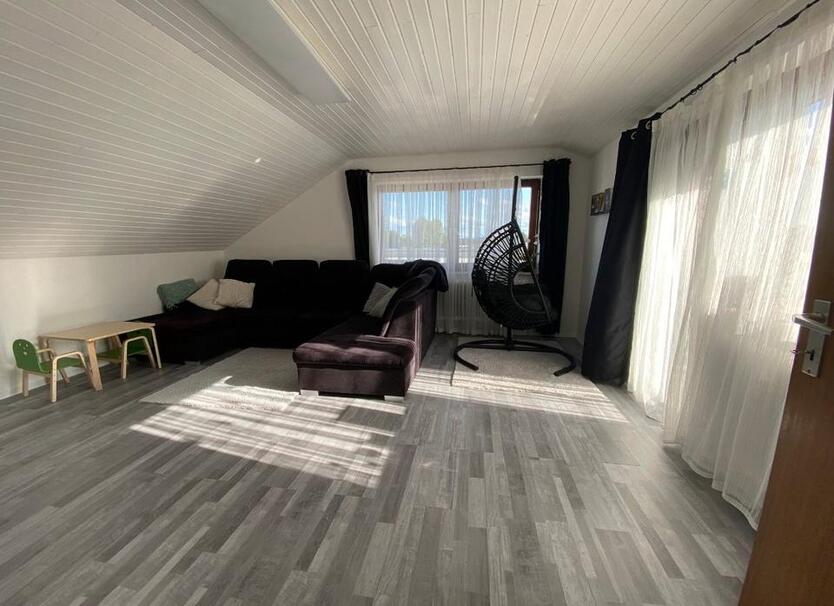 3,5 Zimmer Dachgeschoßwohnung