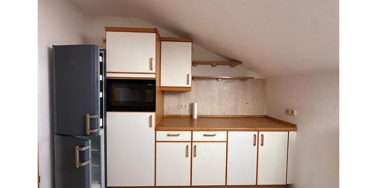 Dachgeschoßwohnung Hohenroth - 2 Zimmer, 67 m&sup2;, 550&euro; | Angebot:24215242