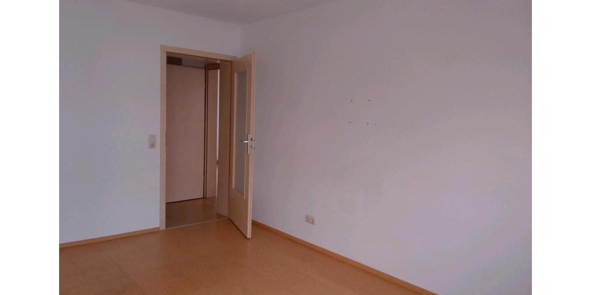 Etagenwohnung Naila - 5 Zimmer, 51 m&sup2;, 320&euro; | Angebot:24754961