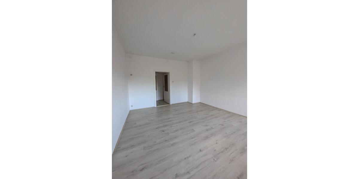 Etagenwohnung Bennewitz - 3 Zimmer, 69 m&sup2;, 599&euro; | Angebot:24747657