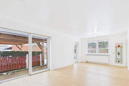 Wohnung Groß Grönau - 1 Zimmer, 59 m&sup2;, 740&euro; | Angebot:24544304