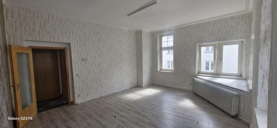 Etagenwohnung Mönchengladbach Süd - 3 Zimmer, 100 m&sup2;, 1.850&euro; | Angebot:26023445