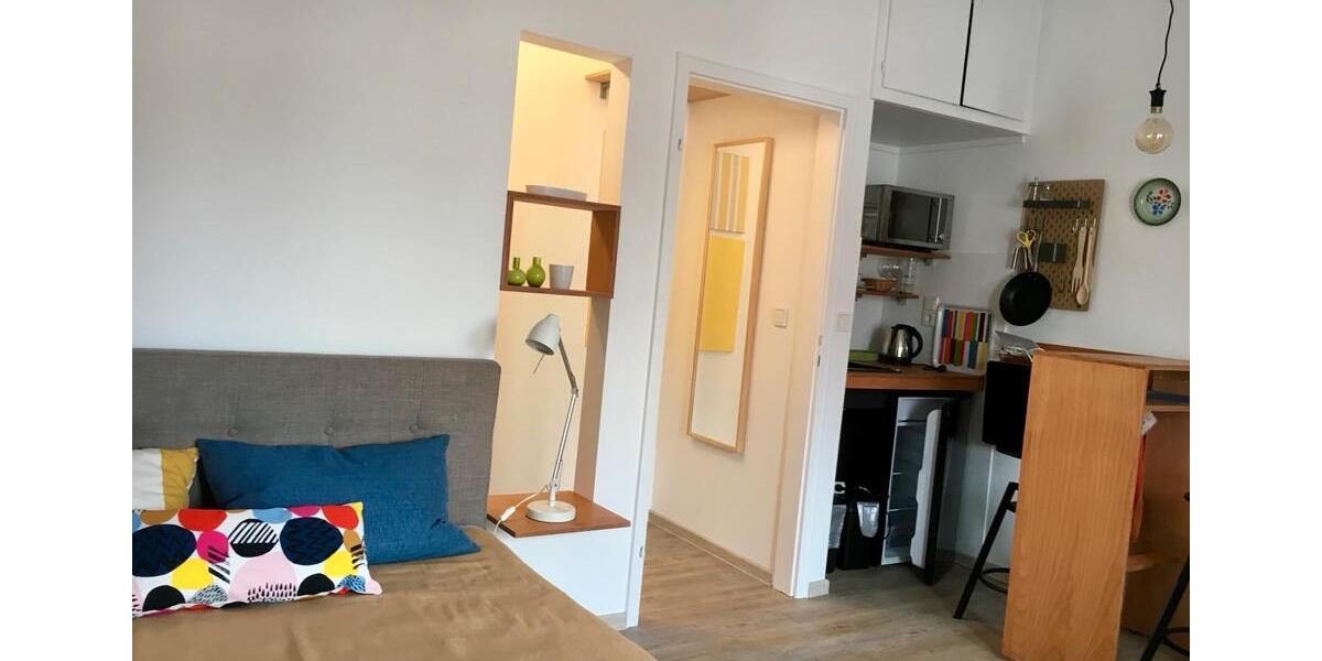 Oberursel , Möbliertes Apartment 23m2 mit Balkon, 8,5 m2 1 zimmer