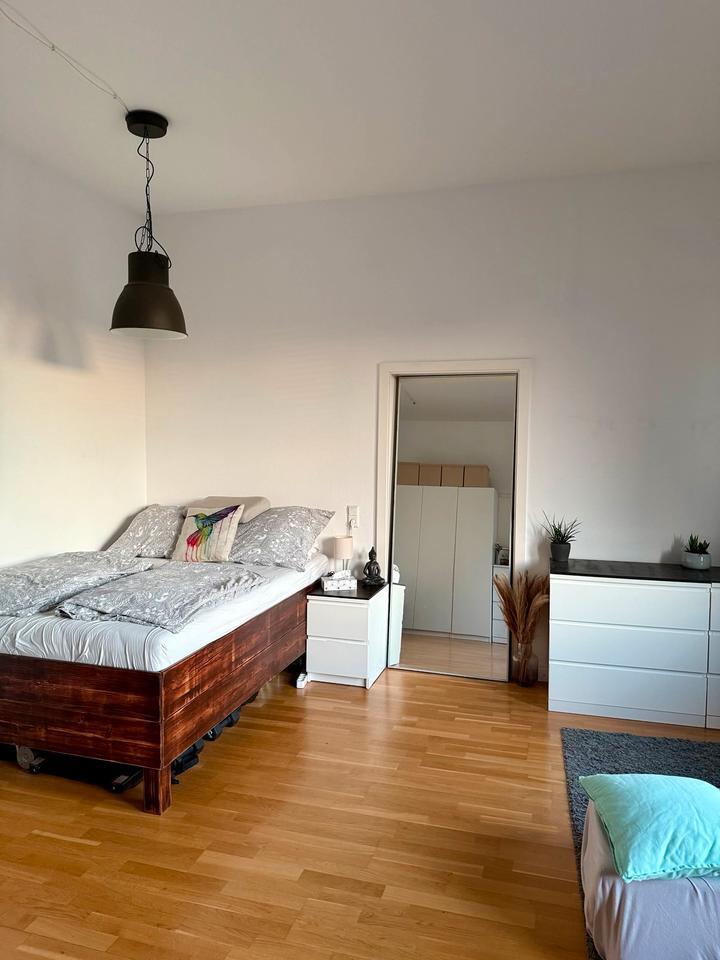Möbliertes 27 m² Zimmer in großzügiger Luxus-WG, Toplage