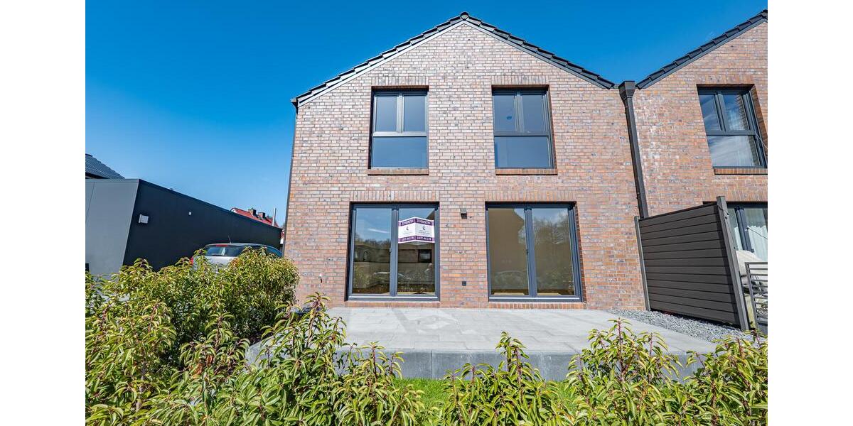 Doppelhaushälfte Stade Altländer Viertel - 4 Zimmer, 108 m&sup2;, 1.715&euro; | Angebot:26631993