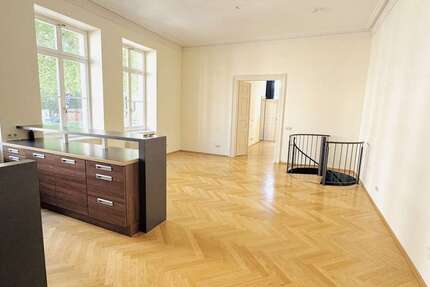 Wohnung Leipzig Zentrum-Nordwest - 4 Zimmer, 164 m&sup2;, 1.999&euro; | Angebot:27291746