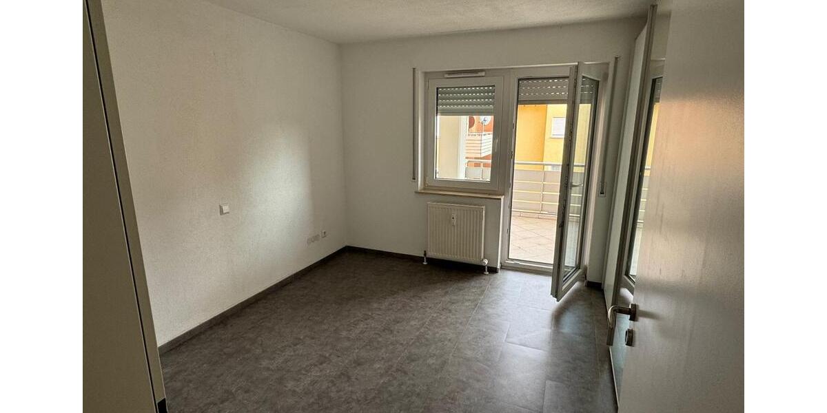 Etagenwohnung Salem - 4 Zimmer, 83 m&sup2;, 1.200&euro; | Angebot:26616088