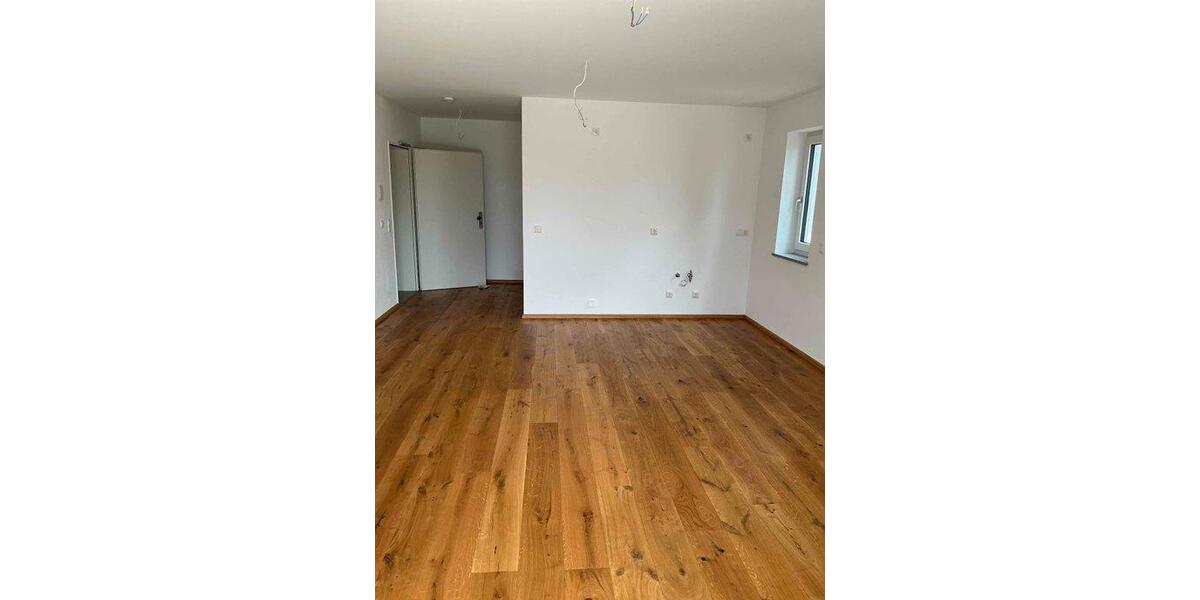 Etagenwohnung Cham - 1 Zimmer, 40 m&sup2;, 500&euro; | Angebot:26570521