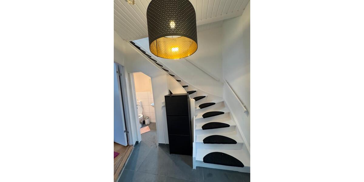 Einfamilienhaus Kiel Gaarden-Ost - 2 Zimmer, 2 m&sup2;, 1.300&euro; | Angebot:24806519