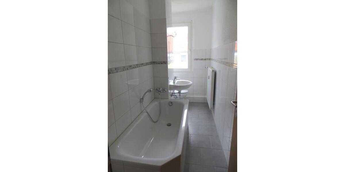Etagenwohnung Naumburg (Saale) - 3 Zimmer, 60 m&sup2;, 451&euro; | Angebot:26550660