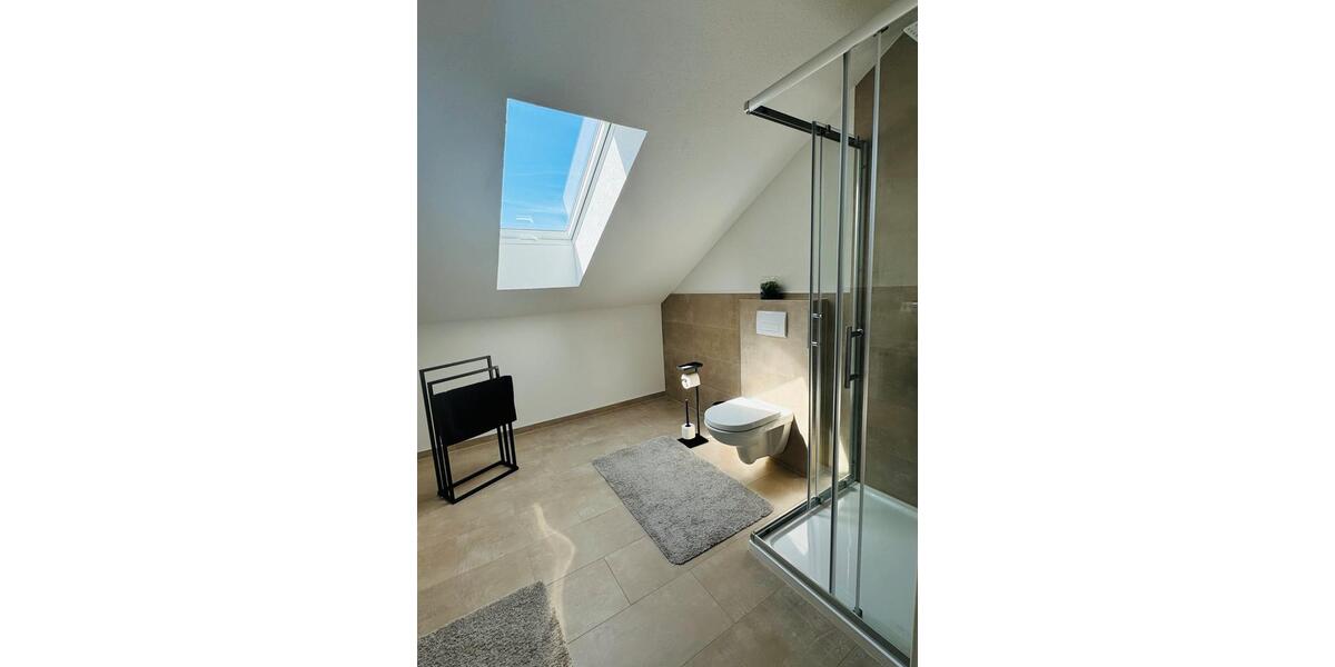 Dachgeschoßwohnung Braunfels - 3 Zimmer, 120 m&sup2;, 2.790&euro; | Angebot:26420245
