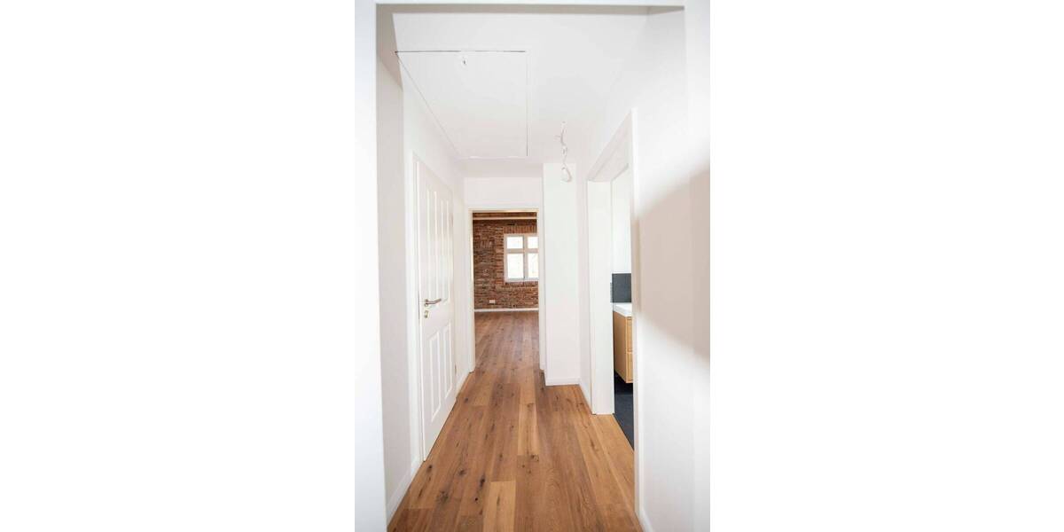 Etagenwohnung Drestedt - 2 Zimmer, 83 m&sup2;, 1.400&euro; | Angebot:26119039