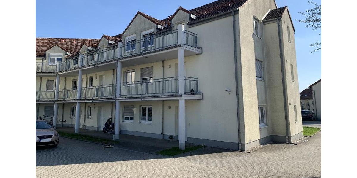 Dachgeschoßwohnung Pulsnitz - 4 Zimmer, 84 m&sup2;, 666&euro; | Angebot:24720454