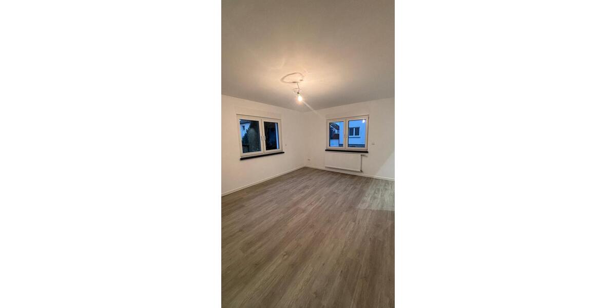 Kernsaniert! 3-Zimmerwohnung mit 21 m² Terrasse in Friedrichsdorf 3 zimmer