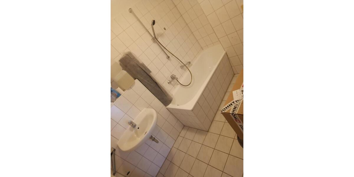 Erdgeschoßwohnung Bad Lauchstädt - 2 Zimmer, 72 m&sup2;, 490&euro; | Angebot:26211980