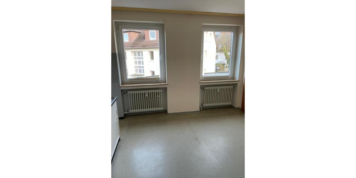 Etagenwohnung Bad Nenndorf - 2 Zimmer, 80 m&sup2;, 640&euro; | Angebot:25966622