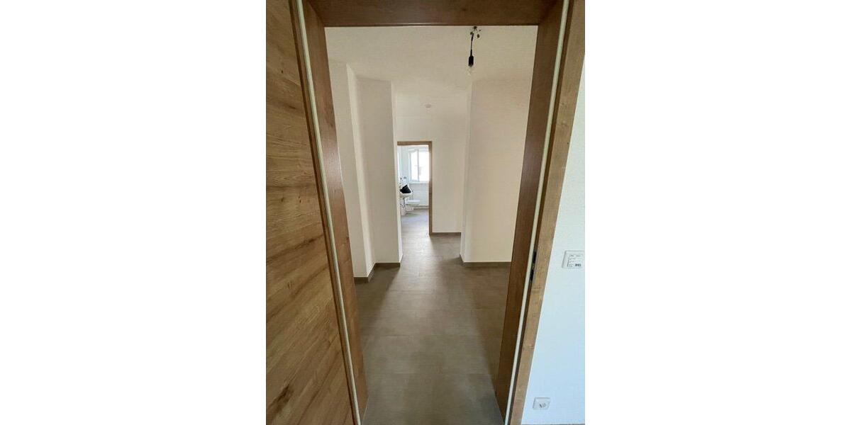 Erdgeschoßwohnung Straubing - 4 Zimmer, 103 m&sup2;, 850&euro; | Angebot:26635417