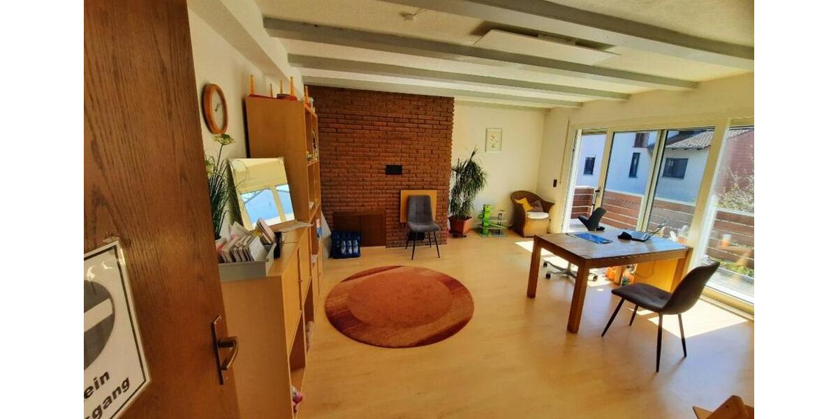 Maisonettenwohnung Nieder-Olm Olm - 6 Zimmer, 172 m&sup2;, 1.400&euro; | Angebot:24830997