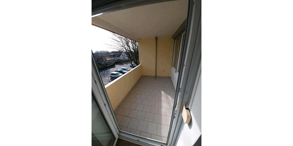 Etagenwohnung Sarstedt - 3 Zimmer, 92 m&sup2;, 920&euro; | Angebot:26702915