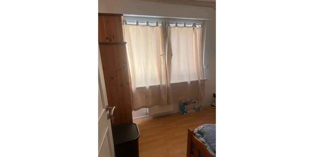 Erdgeschoßwohnung Inden - 1 Zimmer, 18 m&sup2;, 500&euro; | Angebot:26049799