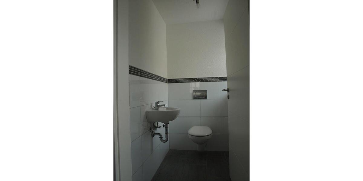 Doppelhaushälfte Hennef (Sieg) - 3 Zimmer, 100 m&sup2;, 1.150&euro; | Angebot:26547235