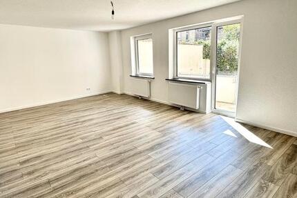Helle 2-Zimmer-Erdgeschosswohnung mit Balkon & neuer Einbauküche 2 zimmer