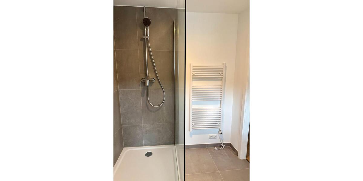 Dachgeschoßwohnung Wiesbaden Bierstadt - 2 Zimmer, 59 m&sup2;, 945&euro; | Angebot:25870299