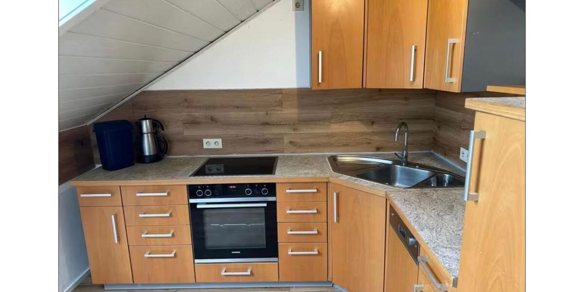 Dachgeschoßwohnung Ulm Donautal - 2 Zimmer, 63 m&sup2;, 999&euro; | Angebot:26251871