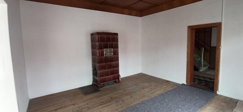 Erdgeschoßwohnung Goldberg - 3 Zimmer, 150 m&sup2;, 900&euro; | Angebot:20011919