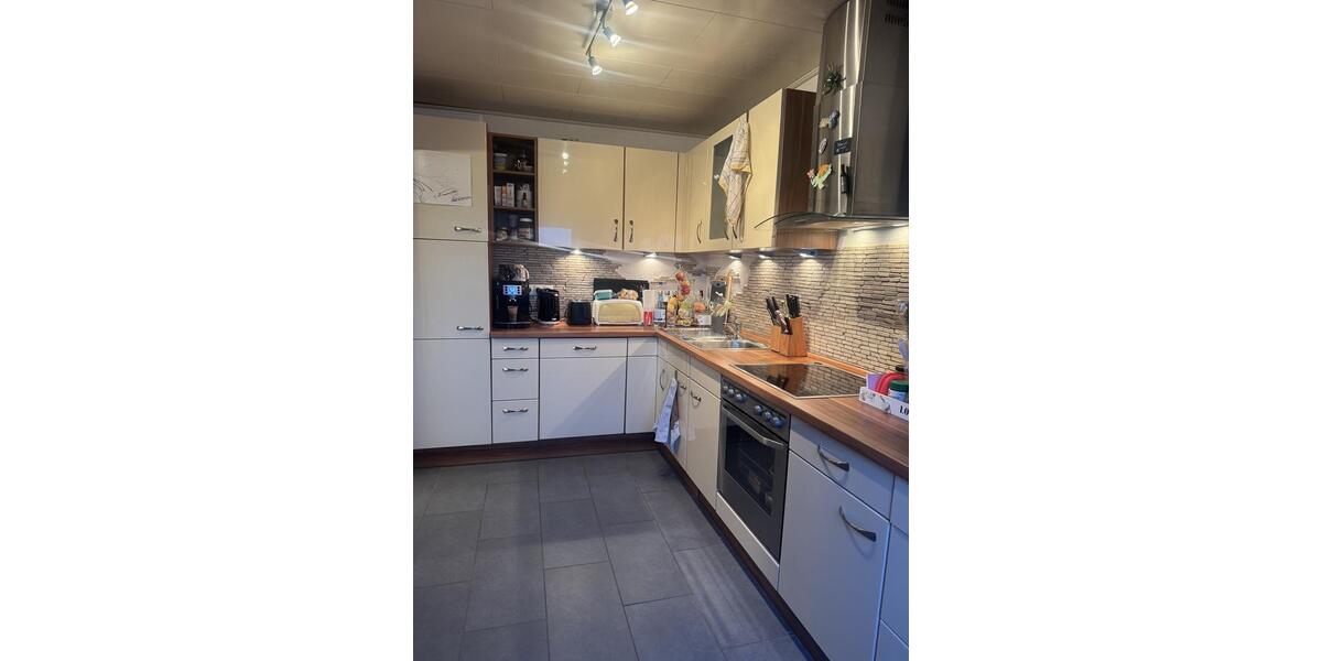 Schöne 3 ZKB Wohnung mit herrlichem Ausblick 3 zimmer