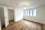 Erdgeschoßwohnung Sindelfingen - 2 Zimmer, 73 m&sup2;, 1.080&euro; | Angebot:26532468