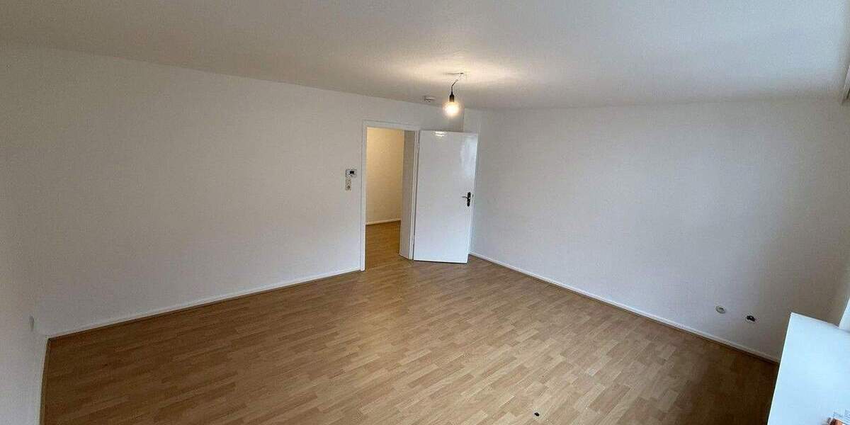 Etagenwohnung Wuppertal Elberfeld - 2 Zimmer, 62 m&sup2;, 495&euro; | Angebot:25784560