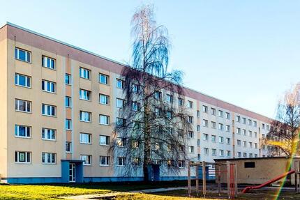 Familienfreundliche Erdgeschosswohnung mit moderner Dusche! zimmer