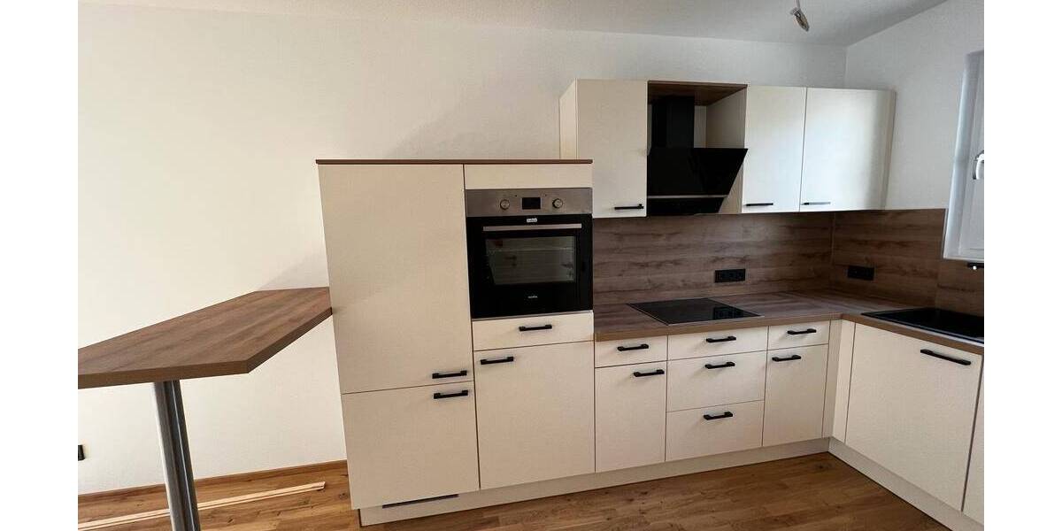 Doppelhaushälfte Mainz Weisenau - 6 Zimmer, 159 m&sup2;, 2.500&euro; | Angebot:25683725