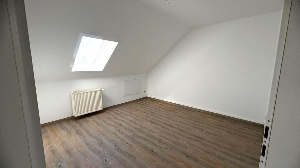 Etagenwohnung Salzwedel - 4 Zimmer, 120 m&sup2;, 610&euro; | Angebot:26382356