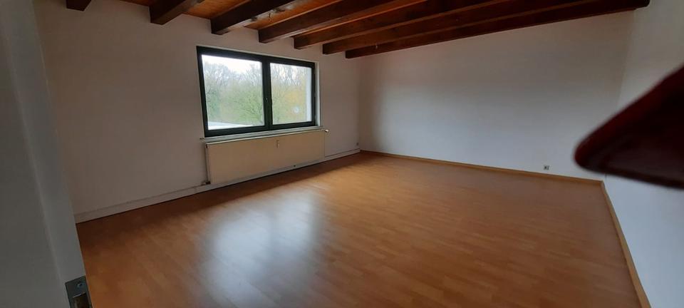 Dachgeschoßwohnung Krakow am See - 3 Zimmer, 77 m&sup2;, 538&euro; | Angebot:22970736